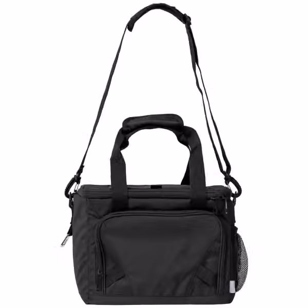 Coastal Threads™ Repreve® Picknick-Kühltasche für 20 Dosen - 13 L in Schwarz